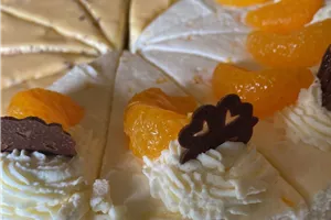 Kaffee-Nachmittag in unserem schönen Baumschul-Garten