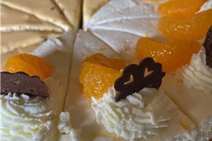 Kaffee-Nachmittag in unserem schönen Baumschul-Garten